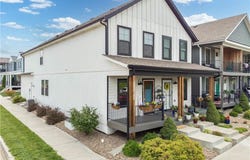 1121 S Minton Road, Independence, MO 64056