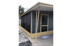 5015 Seminole Blvd, St Petersburg, FL 33708