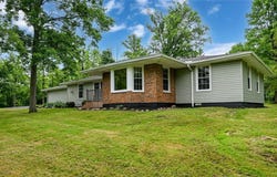6572 W Smith Road, Medina, OH 44256