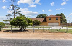 1413 W County Rd 121, Midland, TX 79706