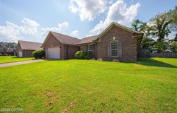 5398 Shoreline Drive, Milan, TN 38358