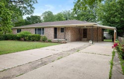 205 Central Ave, Bay, AR 72411