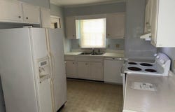 504 Oakwood Avenue, Jacksonville, NC 28546