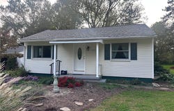 4131 Alabama Avenue NW, North Lawrence, OH 44666