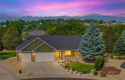 404 Cascade Ct, Johnstown, CO 80534
