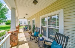 8509 Castle Cliff Drive, Matthews, NC 28105