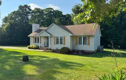 4375 Pumping Station Road, Appomattox, VA 24522
