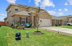 411 Water Way Ave, Hutto, TX 78634