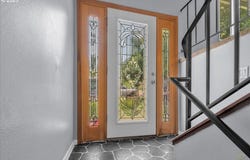 5037 SW FREEMAN CT, Portland, OR 97219