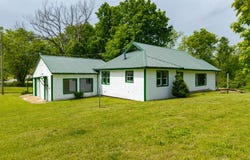 105 Cedar Bluff, Cabool, MO 65689