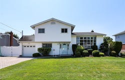 302 Balchen Street, Massapequa Park, NY 11762