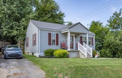 1956 Cypress Street, Paris, KY 40361