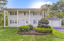 231 Sycamore Avenue, Freehold, NJ 07728