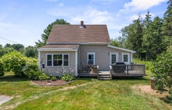 360 Cushing Road, Friendship, ME 04547