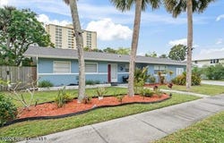 637 E Lincoln Avenue, Melbourne, FL 32901