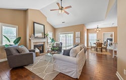328 HIDDEN CREEK CIR UNIT 3, Dothan, AL 36301