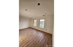 10 Myrtle Street, Edison, NJ 08817