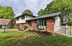 3311 S Graystone Place, Springfield, MO 65804