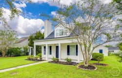 16 Fairgreen Street, Savannah, GA 31407