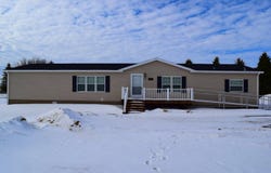 340 2nd Ave SW, Leeds, ND 58346