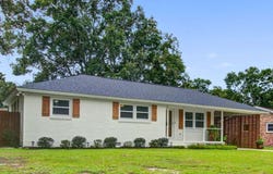 131 Camelot Drive, Goose Creek, SC 29445