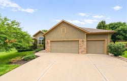 5034 Woodstock Court, Shawnee, KS 66218
