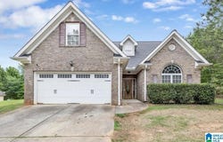 995 HAMMETT AVENUE, SYLACAUGA, AL 35150