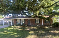10322 Lebanon St, Baton Rouge, LA 70816