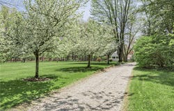 15879 Hemlock Road, Chagrin Falls, OH 44022