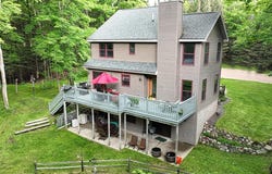 8174 MAPLEWOOD DR, St Germain, WI 54558