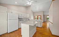 216 Cordoba Avenue, Cedar Falls, IA 50613