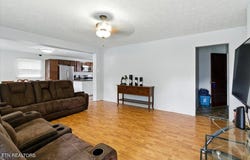 409 Meadow Lane, Middlesboro, KY 40965