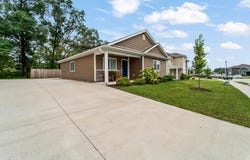 8130 N Glen Meadow Drive, Columbia, MO 65202