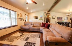 2200 Cedar, Davis, OK 73030