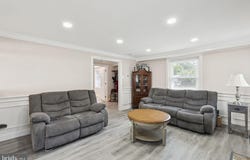 419 N YORK ROAD, HATBORO, PA 19040