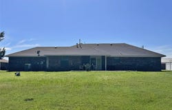 705 Cambridge Drive, Sulphur, OK 73086