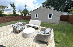 253 S Webik Avenue, Clawson, MI 48017
