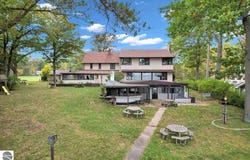 814 Kenyon Road, Lupton, MI 48635