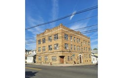207 Valley Rd, Clifton City, NJ 07013-1153