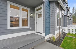 342 E Grosbeak Ave, Hayden, ID 83835