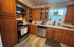 6072 BAY BREEZE DR, HORNTOWN, VA 23395