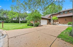 5401 Green Cedar Way, Unincorporated, MO 63128