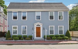 41 Washington St, Newburyport, MA 01950