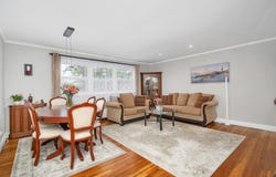 32 Courtland Avenue, Stamford, CT 06902