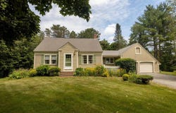 18 Canoe Club Road, Hampden, ME 04444