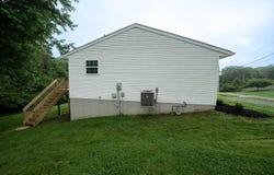 304 Sunset Dr, Aurora, IN 47001