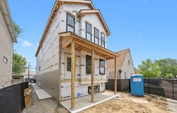 10649 S Sawyer Avenue, Chicago, IL 60655