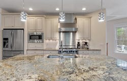 228 Devonshire Way, Lancaster, MA 01523