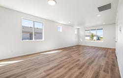 1603 Diamond Ave, Grandview, WA 98930