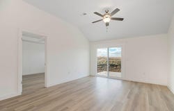 3818 NW 93rd Street, Kansas City, MO 64154